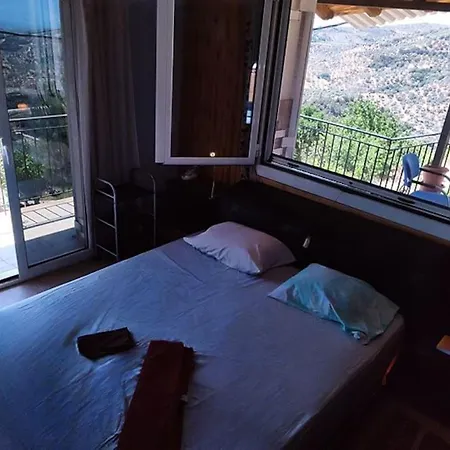 דירה Koufos House *